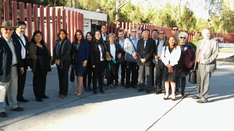 Entering the grounds of the House of Representatives