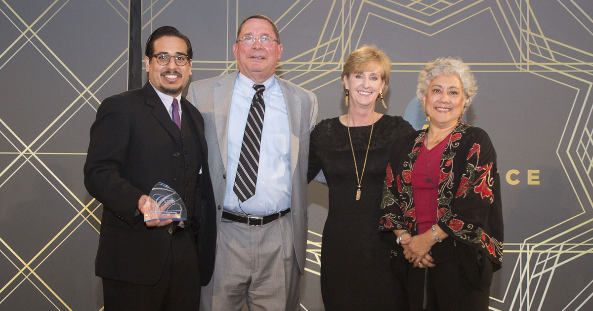 Ricardo Garay with Premiere Care Award