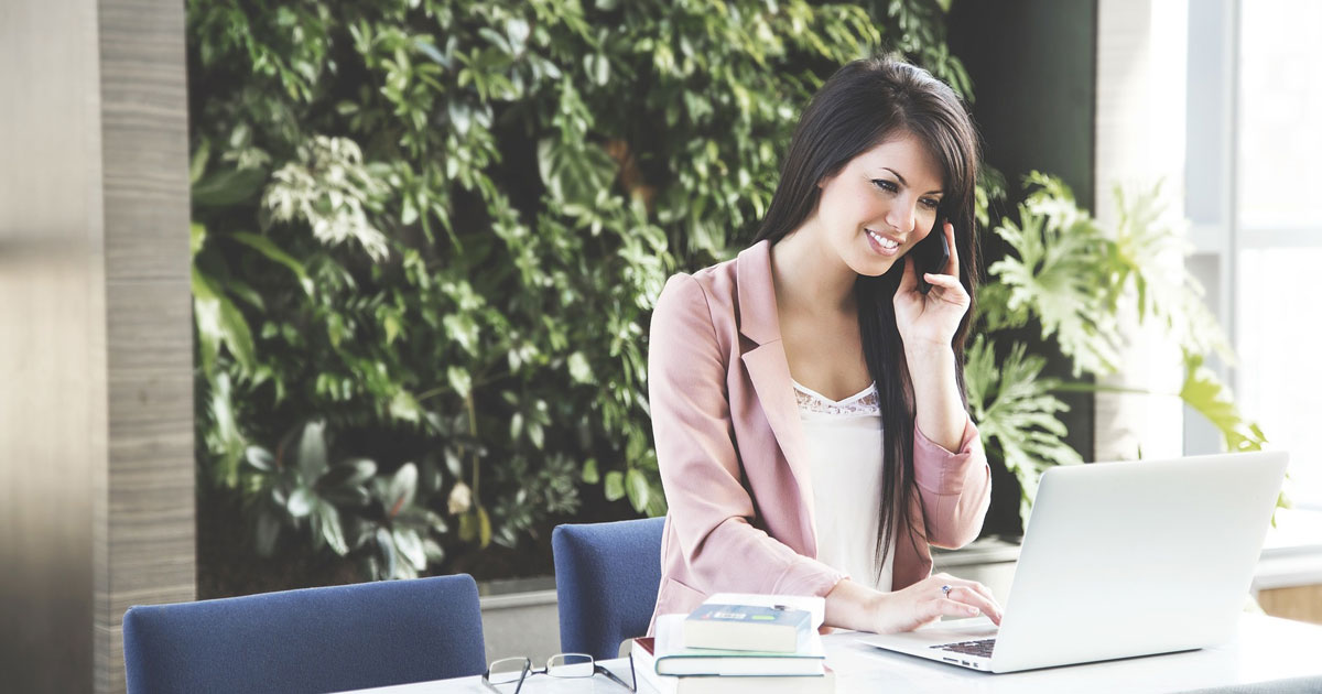 health network associate on the phone